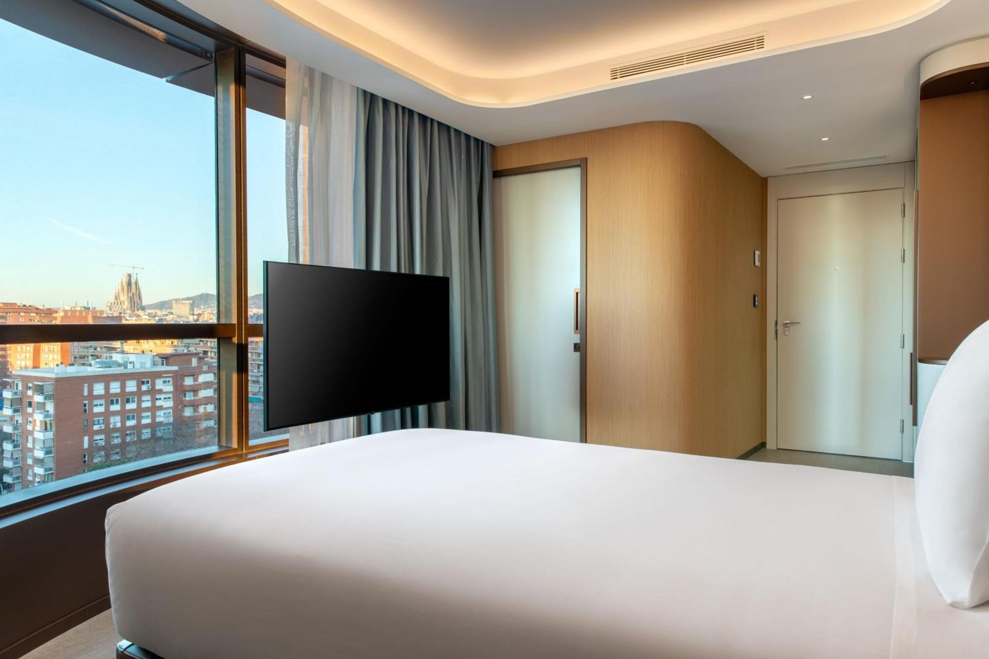 Labtwentytwo Barcelona, A Tribute Portfolio Hotel By Marriott ภายนอก รูปภาพ