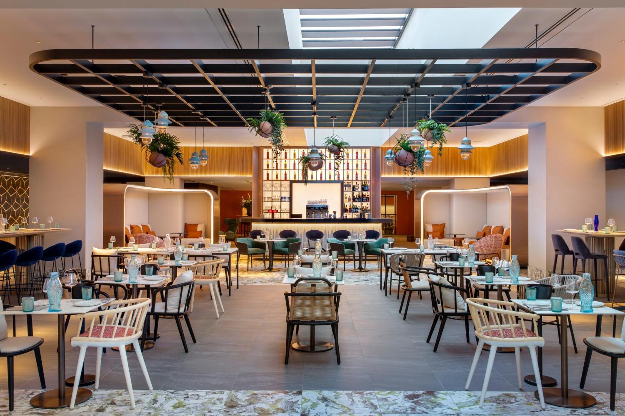 Labtwentytwo Barcelona, A Tribute Portfolio Hotel By Marriott ภายนอก รูปภาพ