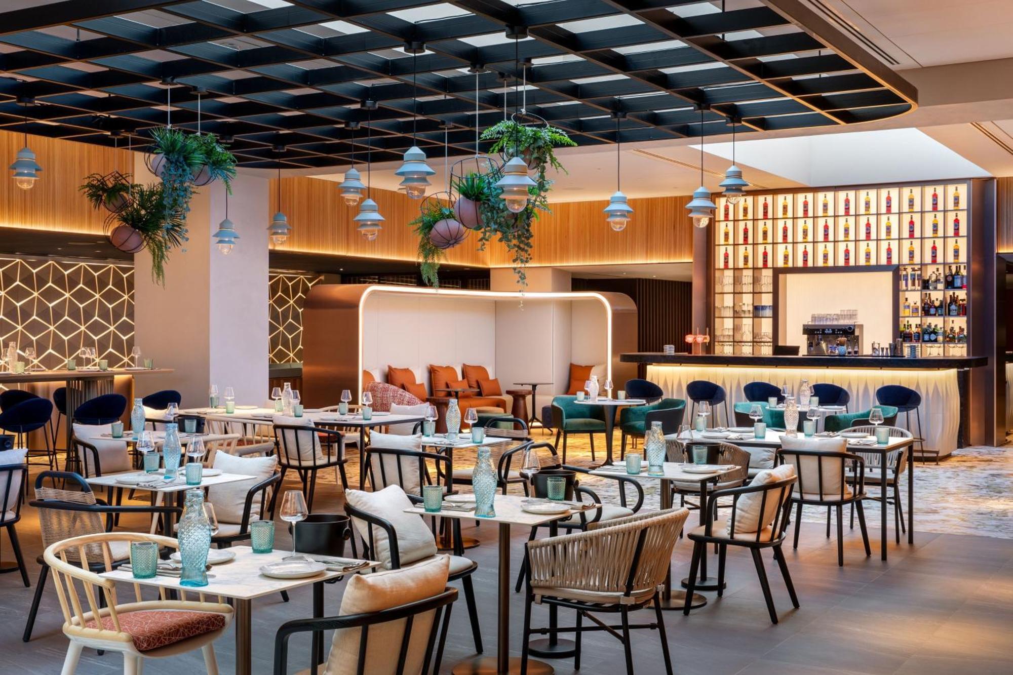 Labtwentytwo Barcelona, A Tribute Portfolio Hotel By Marriott ภายนอก รูปภาพ